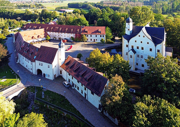Sommer am Wasserschloss in Klaffenbach 2024.jpg
